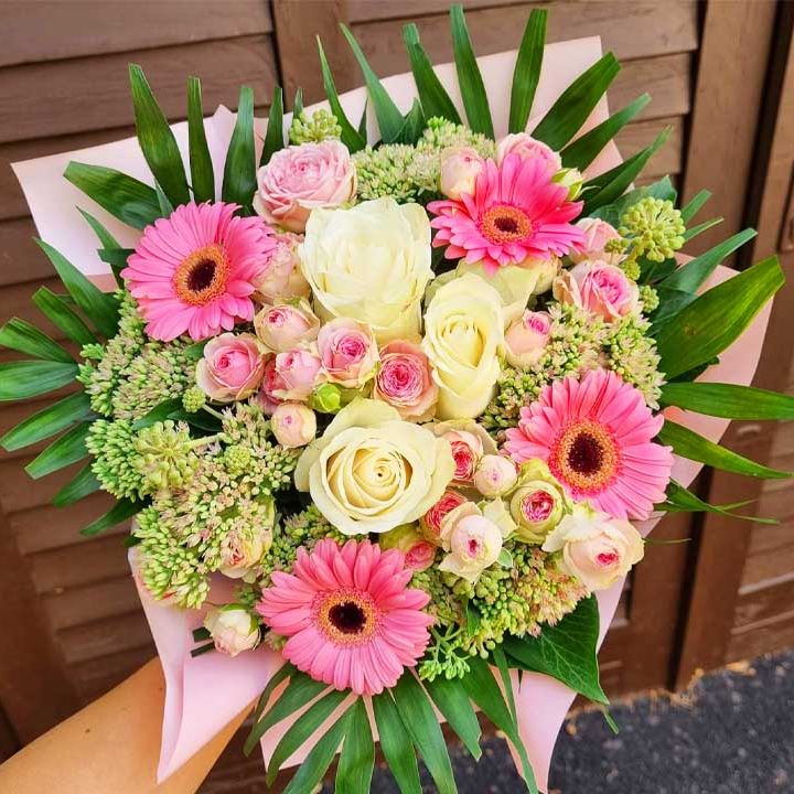 Rózsaszín gömbcsokor - KICSI MÉRET