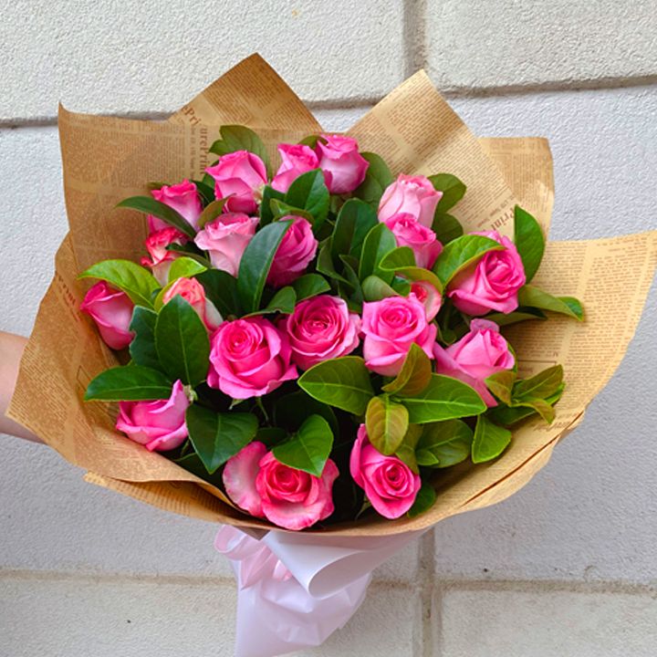 Pink rózsacsokor - KÖZEPES MÉRET